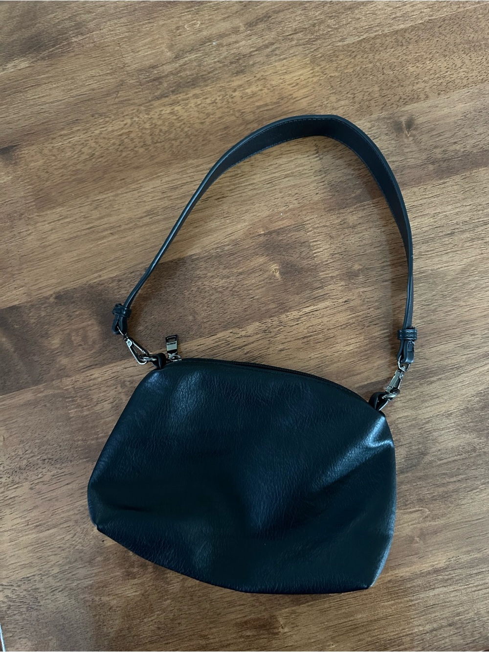 Jen&Co Black Leather Shoulder Bag